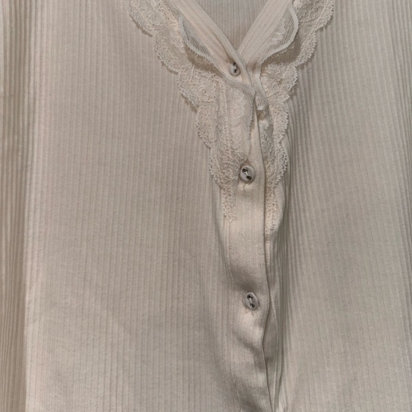 NWOT Free People Buttoned Down Cardigan in Cream - Picture 3 of 4